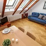Apartment O21 By Interhome